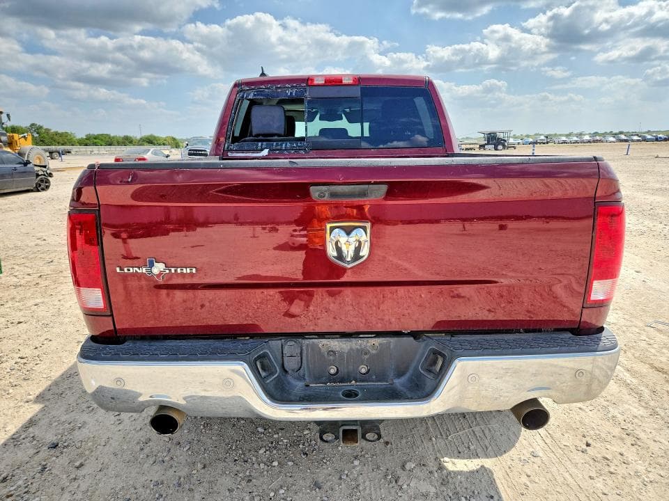 2019 RAM 1500 CLASSIC SLT 6