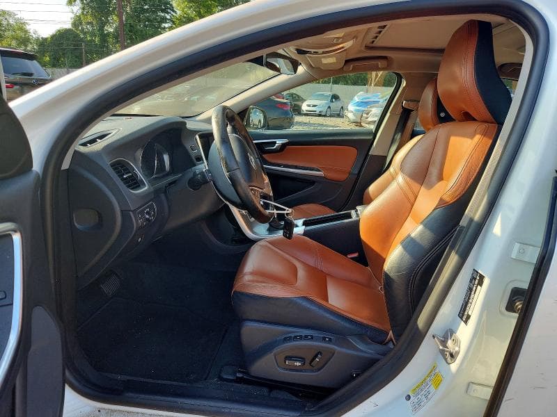 2017 VOLVO S60 PLATINUM 7