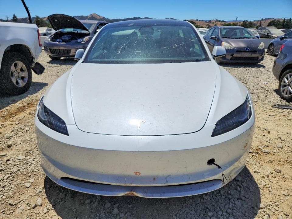 2025 TESLA MODEL 3 5