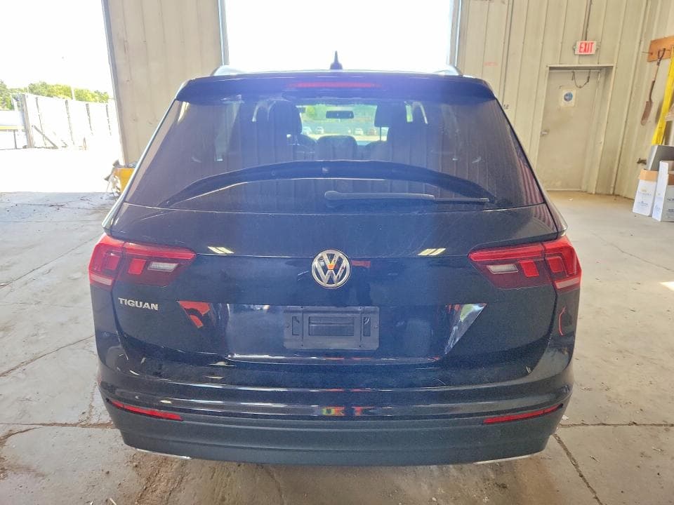 2021 VOLKSWAGEN TIGUAN S 6