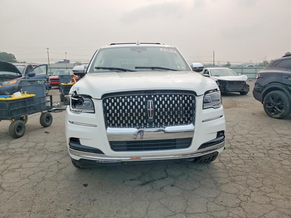 2023 LINCOLN NAVIGATOR L BLACK LABEL 5