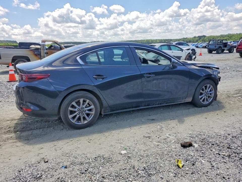 2022 MAZDA 3 3