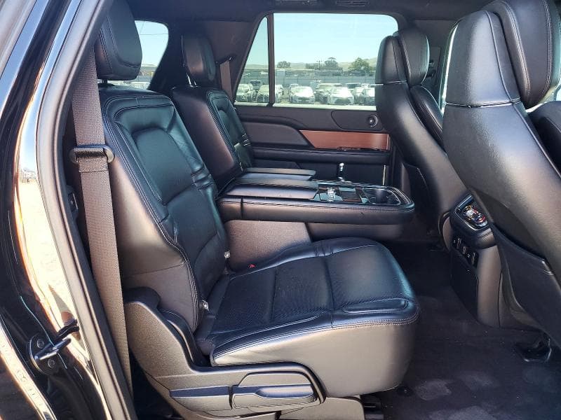2020 LINCOLN NAVIGATOR L RESERVE 11