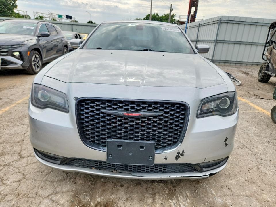 2021 CHRYSLER 300 S 5