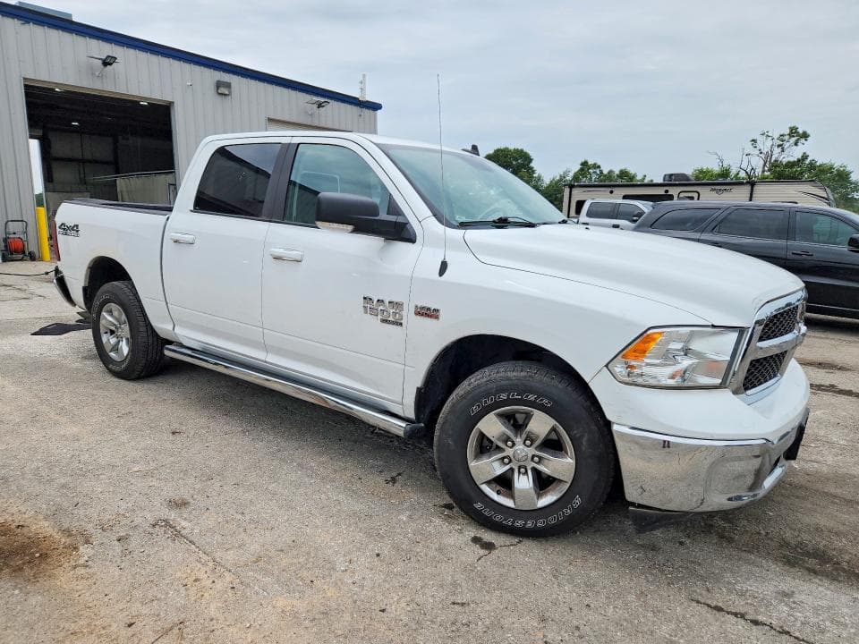 2020 RAM 1500 CLASSIC WARLOCK 4