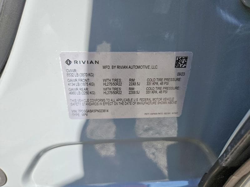 2023 RIVIAN R1S ADVENTURE 14