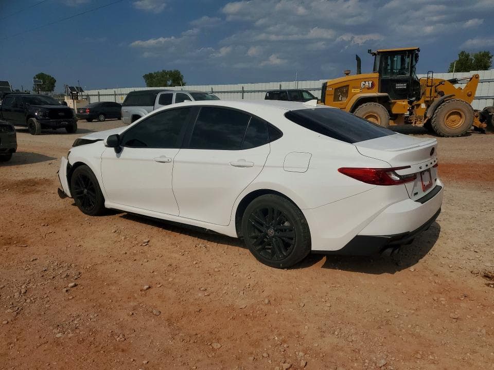 2025 TOYOTA CAMRY SE 2