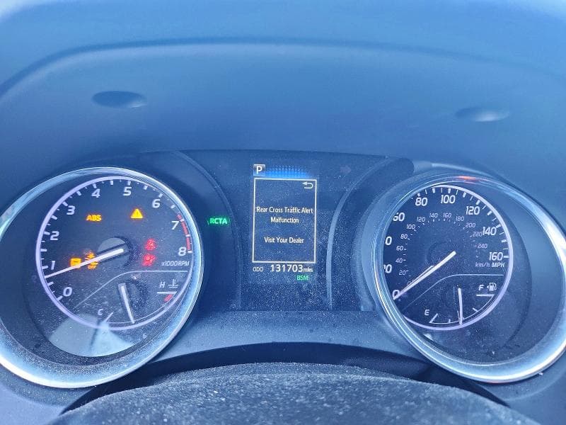 2019 TOYOTA CAMRY SE 9