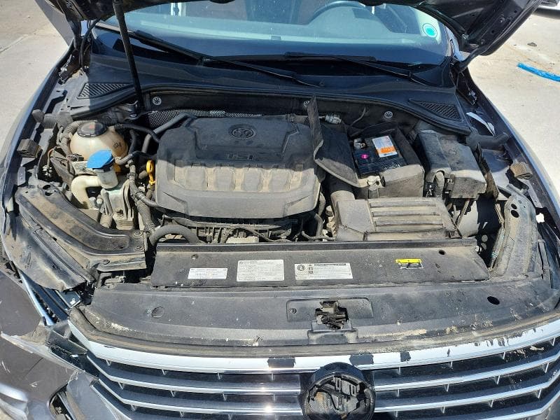 2018 VOLKSWAGEN PASSAT SEL PREMIUM 11
