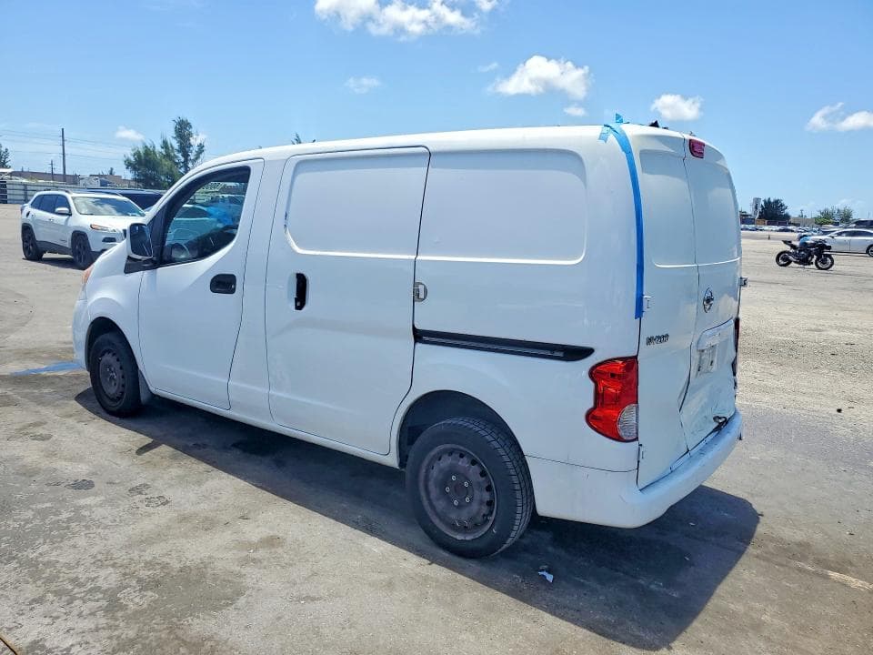 2017 NISSAN NV200 SV 2