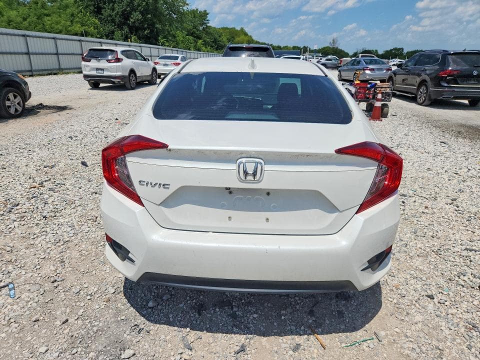 2018 HONDA CIVIC EX 6