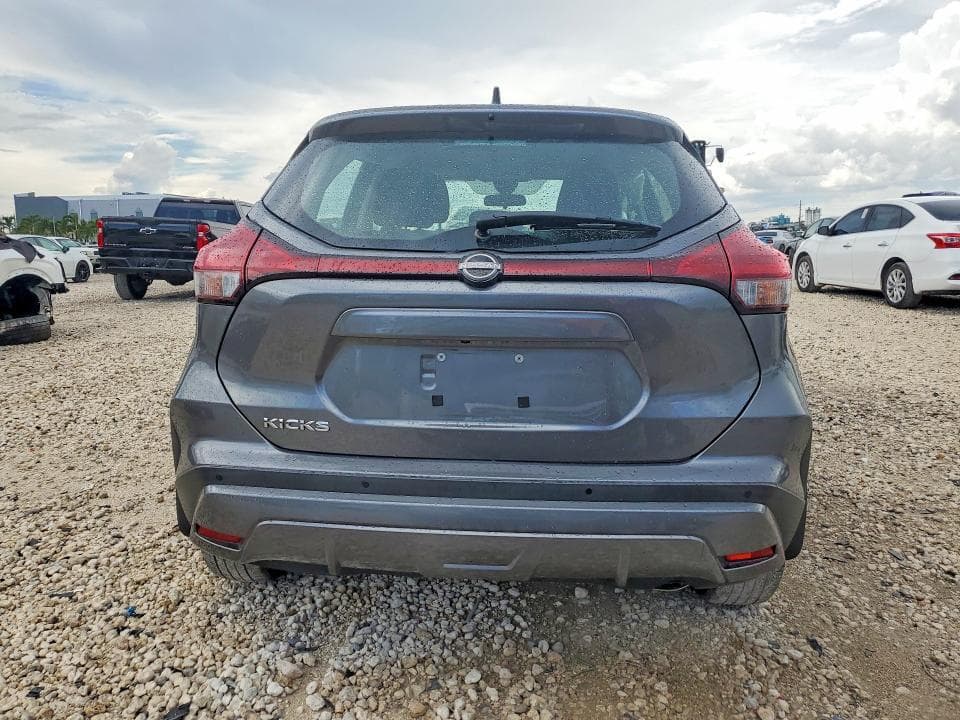 2023 NISSAN KICKS S 6