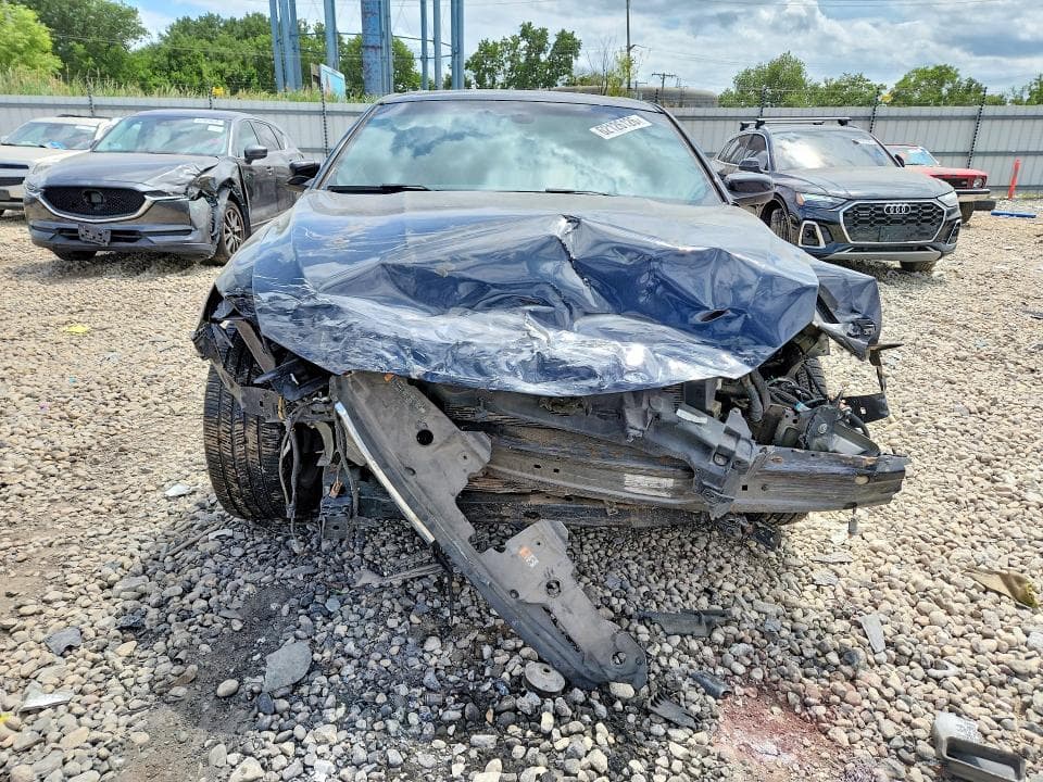 2018 FORD TAURUS SEL 5