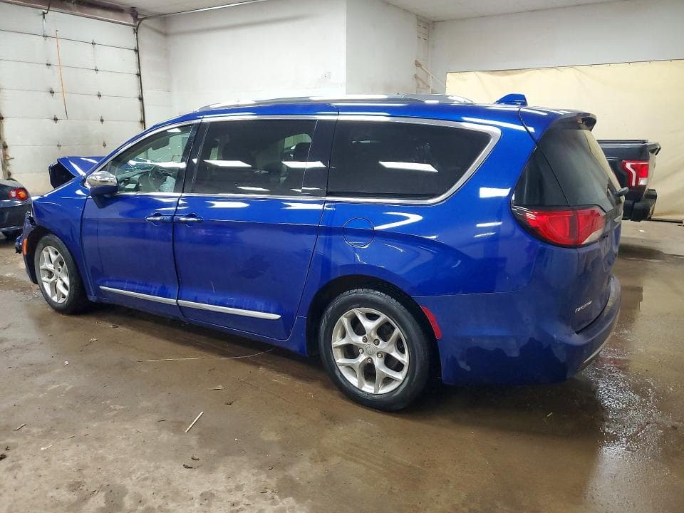 2019 CHRYSLER PACIFICA LIMITED 2