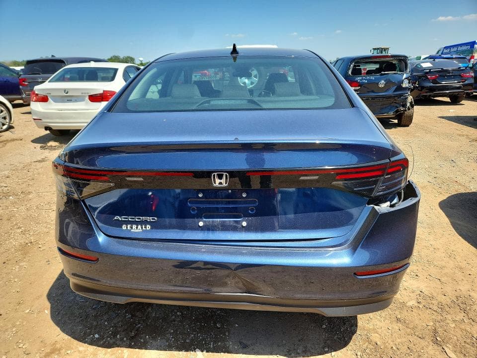 2025 HONDA ACCORD SE 6