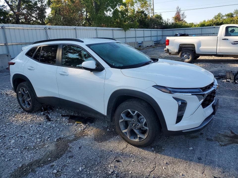 2025 CHEVROLET TRAX LT 4