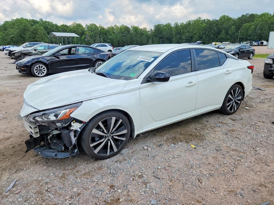2021 NISSAN ALTIMA SR - 1