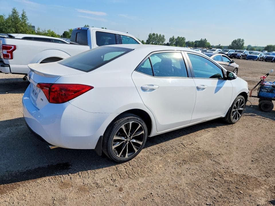 2017 TOYOTA COROLLA L 3