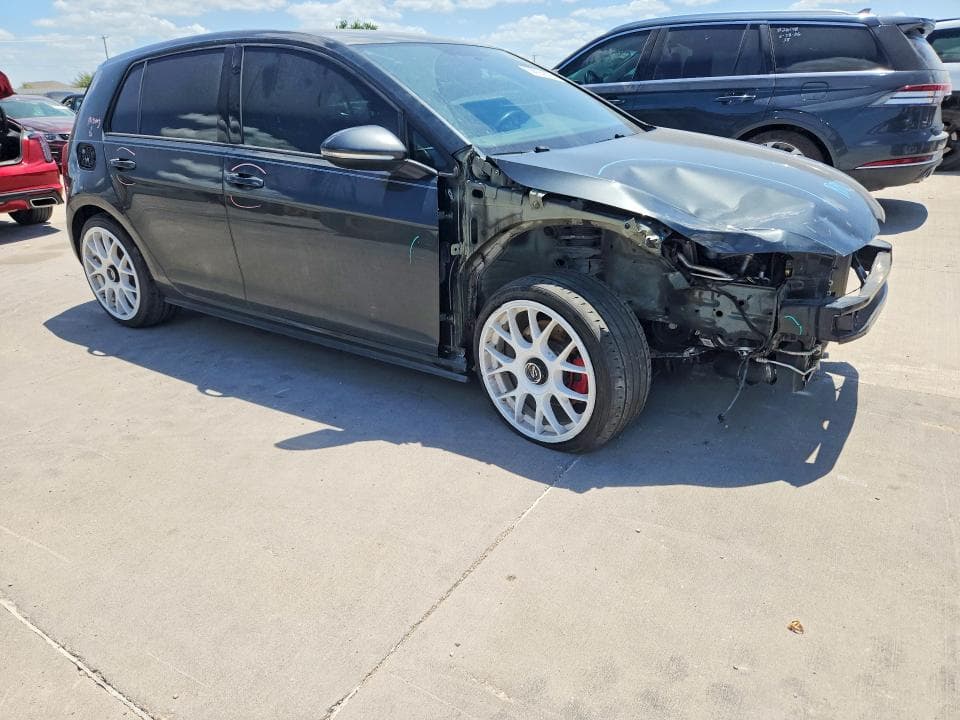 2017 VOLKSWAGEN GTI S 4