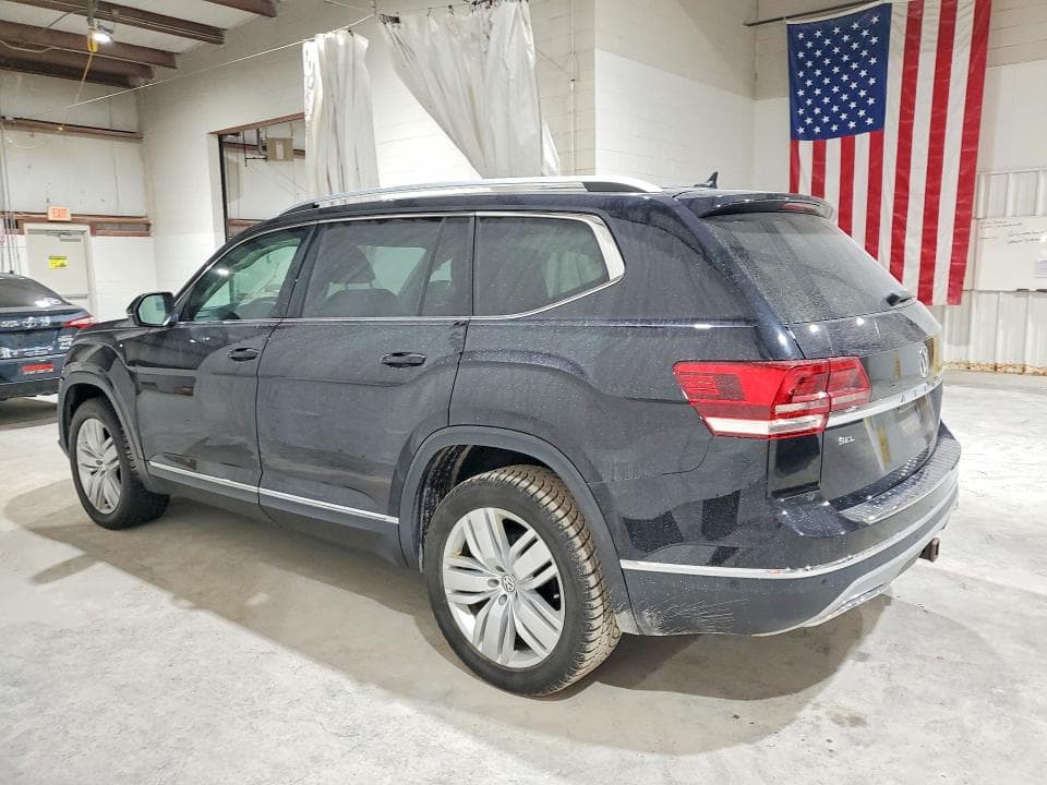 2018 VOLKSWAGEN ATLAS SEL PREMIUM 2