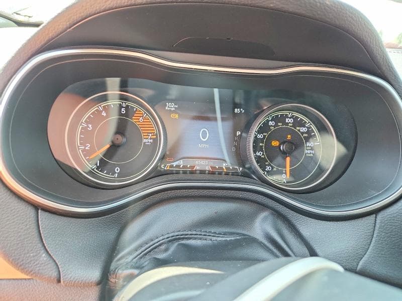2019 JEEP CHEROKEE LIMITED 9