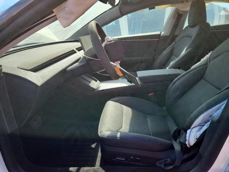 2025 TESLA MODEL 3 7