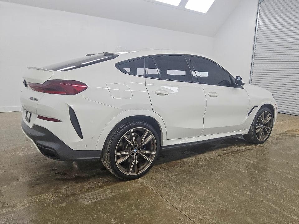 2021 BMW X6 M50I 3
