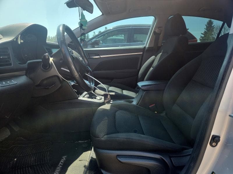 2019 HYUNDAI ELANTRA SE 7