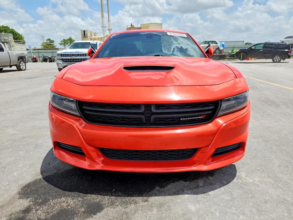 2017 DODGE CHARGER SE 5