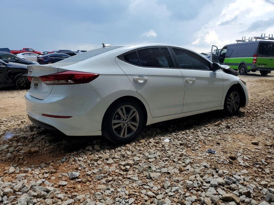 2018 HYUNDAI ELANTRA SEL 3