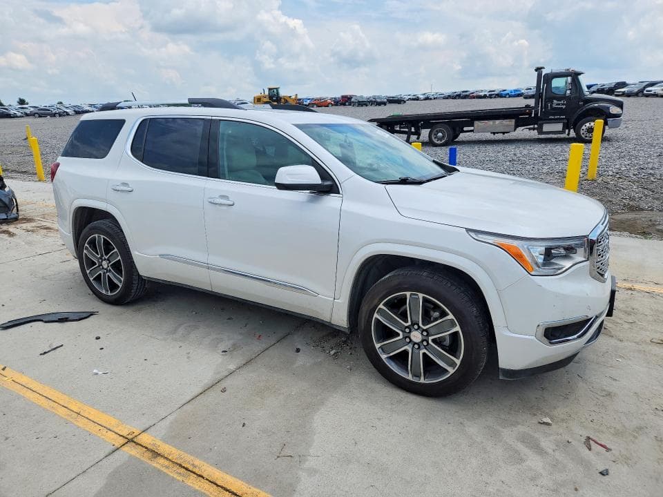 2018 GMC ACADIA DENALI 4