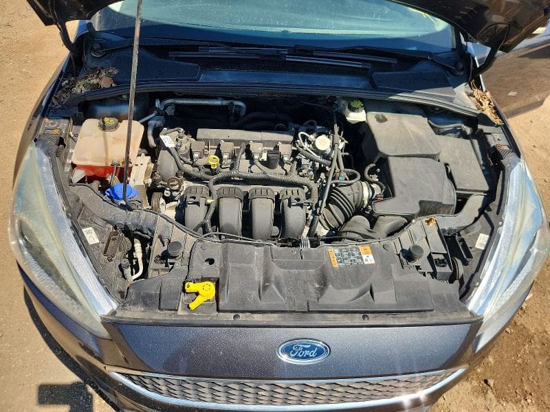 2017 FORD FOCUS SE 11
