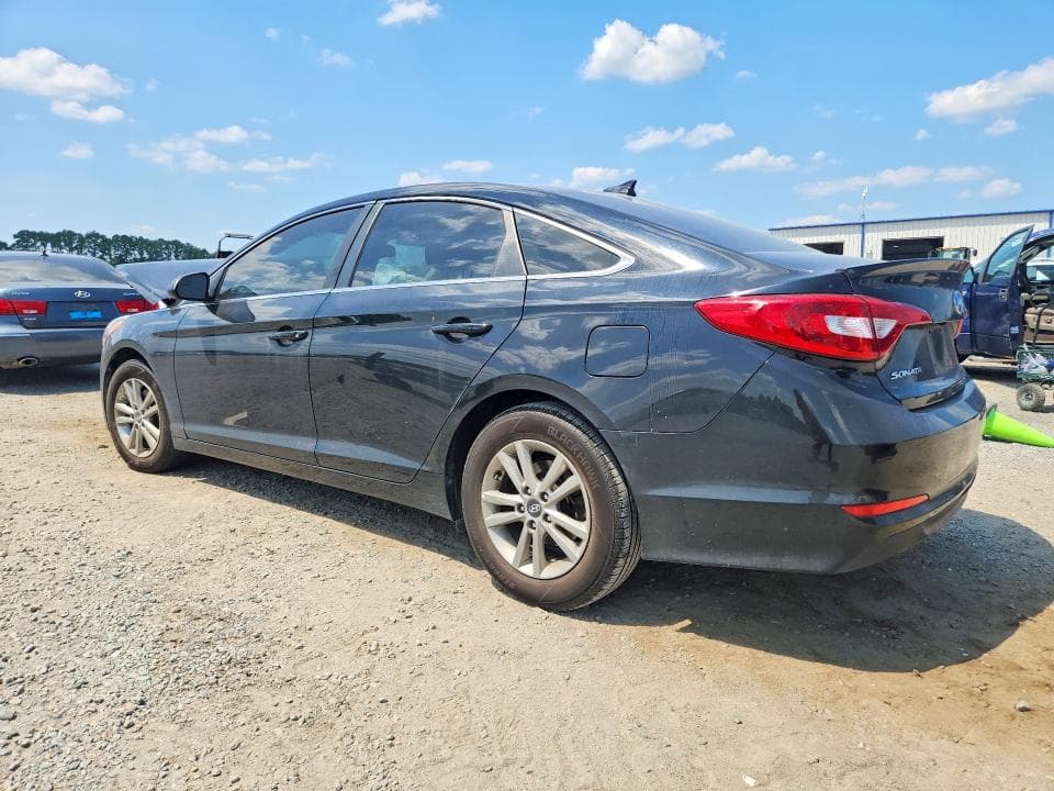 2017 HYUNDAI SONATA SE 2