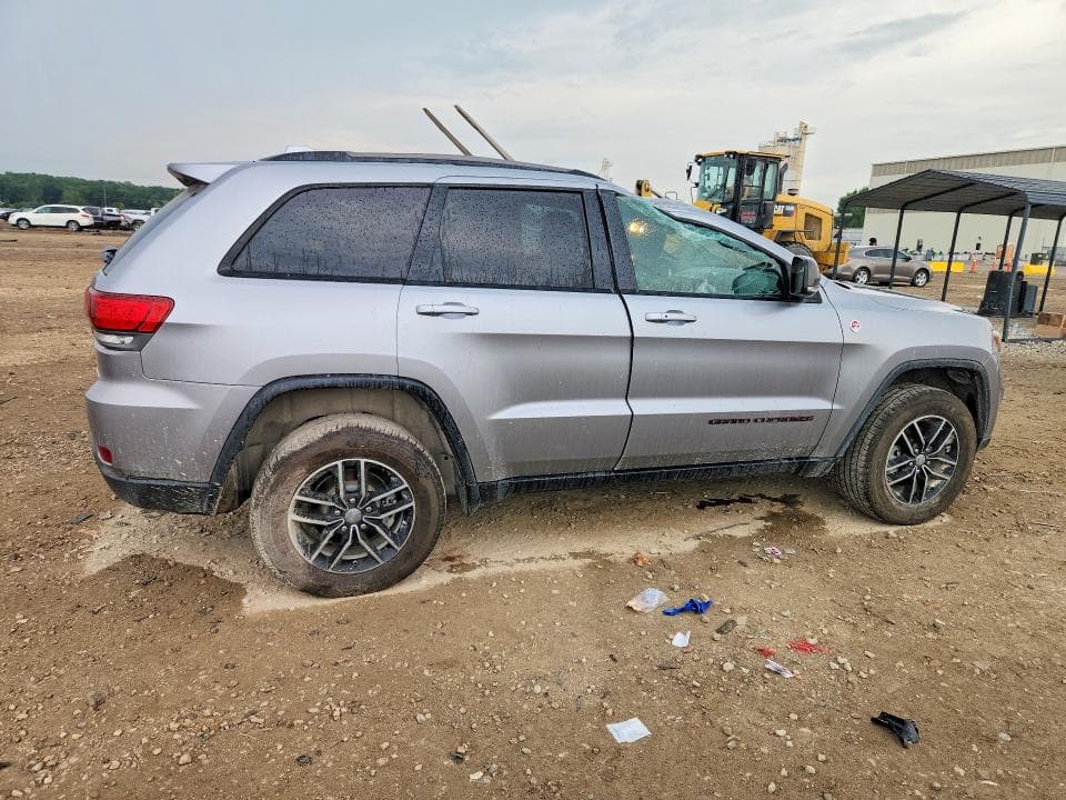2017 JEEP GRAND CHEROKEE TRAILHAWK 3