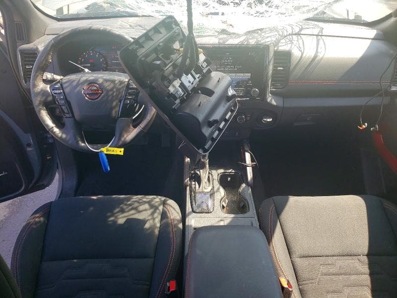 2023 NISSAN FRONTIER PRO-4X 8