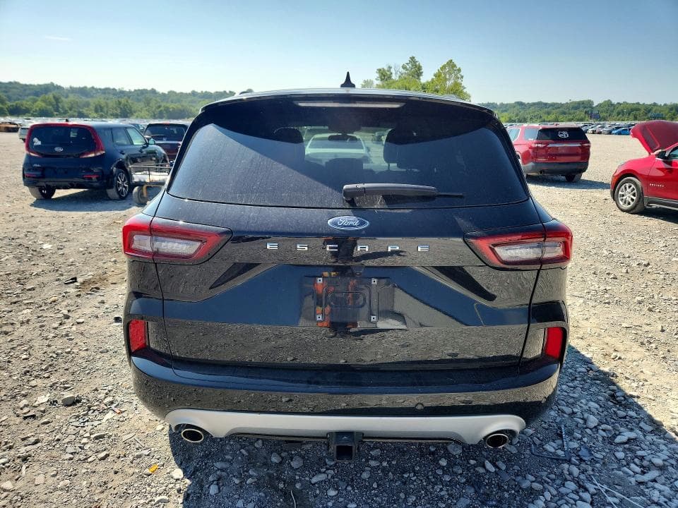 2023 FORD ESCAPE ST LINE 6