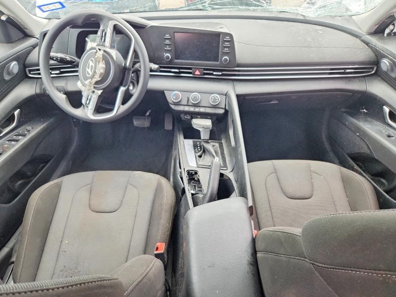 2026 HYUNDAI ELANTRA SE 8