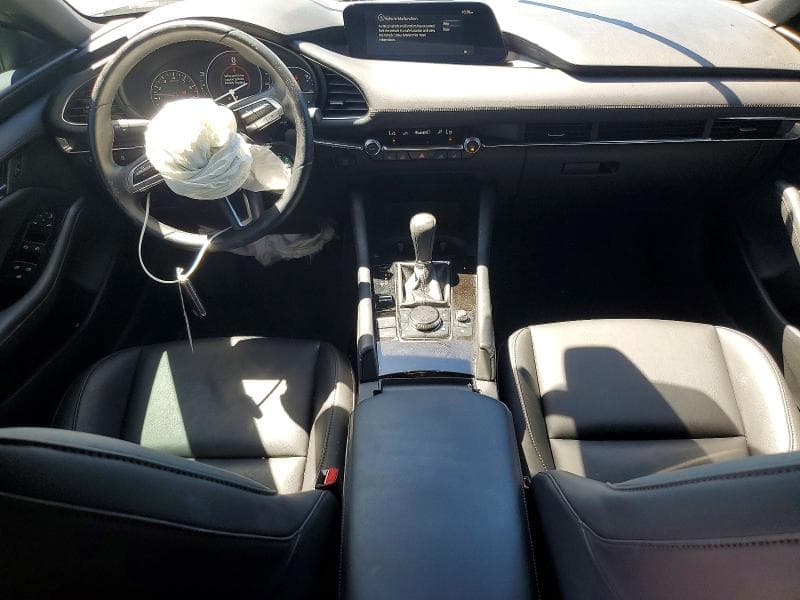2023 MAZDA 3 PREFERRED 8