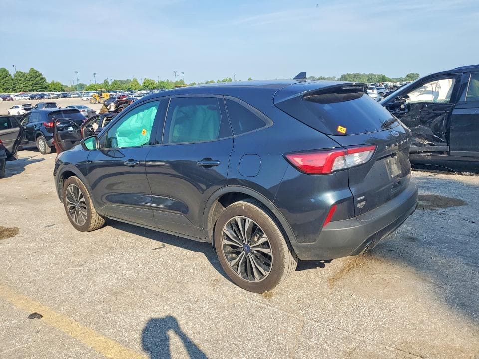 2022 FORD ESCAPE SE 2