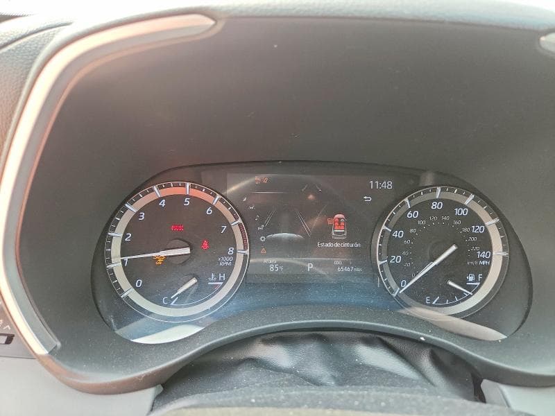 2021 TOYOTA HIGHLANDER XLE 9