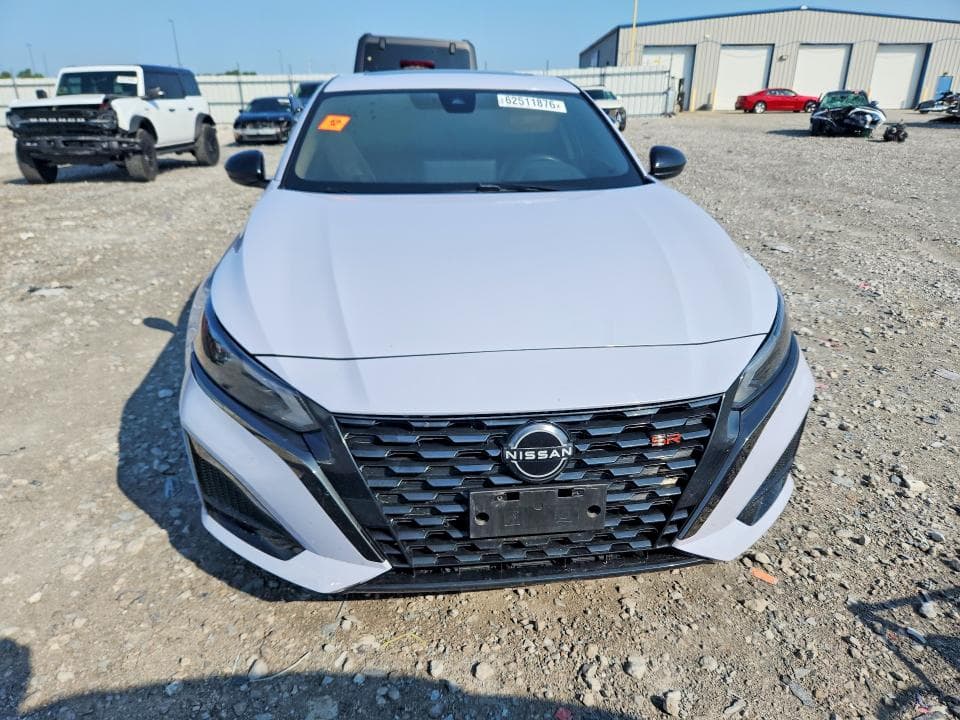 2024 NISSAN ALTIMA SR 5