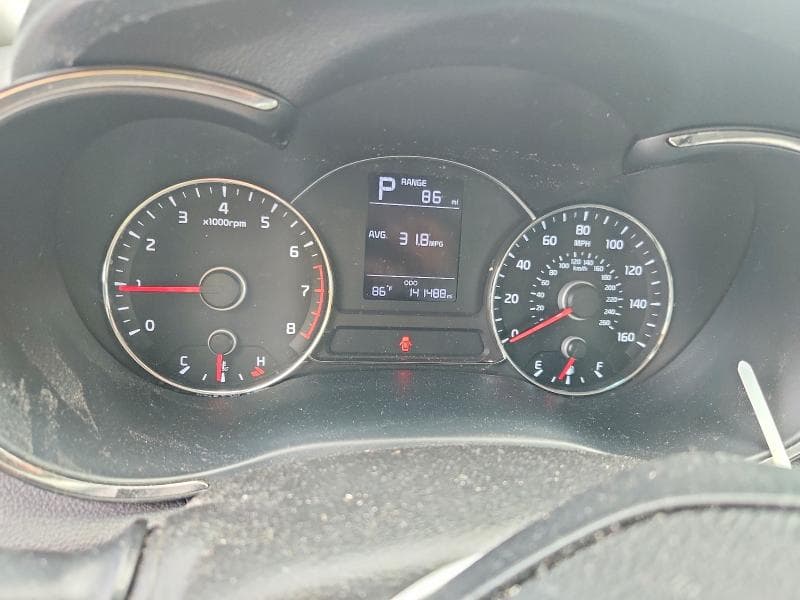 2017 KIA FORTE LX 9