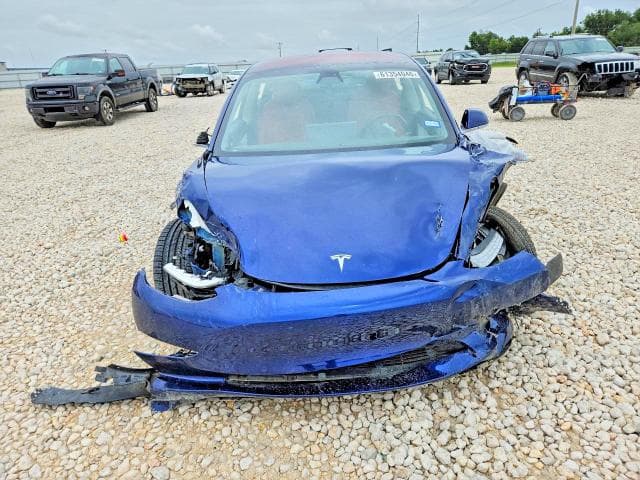 2018 TESLA MODEL 3 5