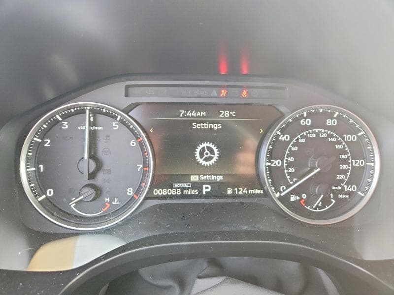 2025 MITSUBISHI OUTLANDER ES 9