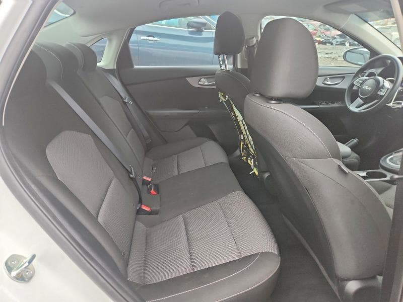 2023 KIA FORTE LXS 10