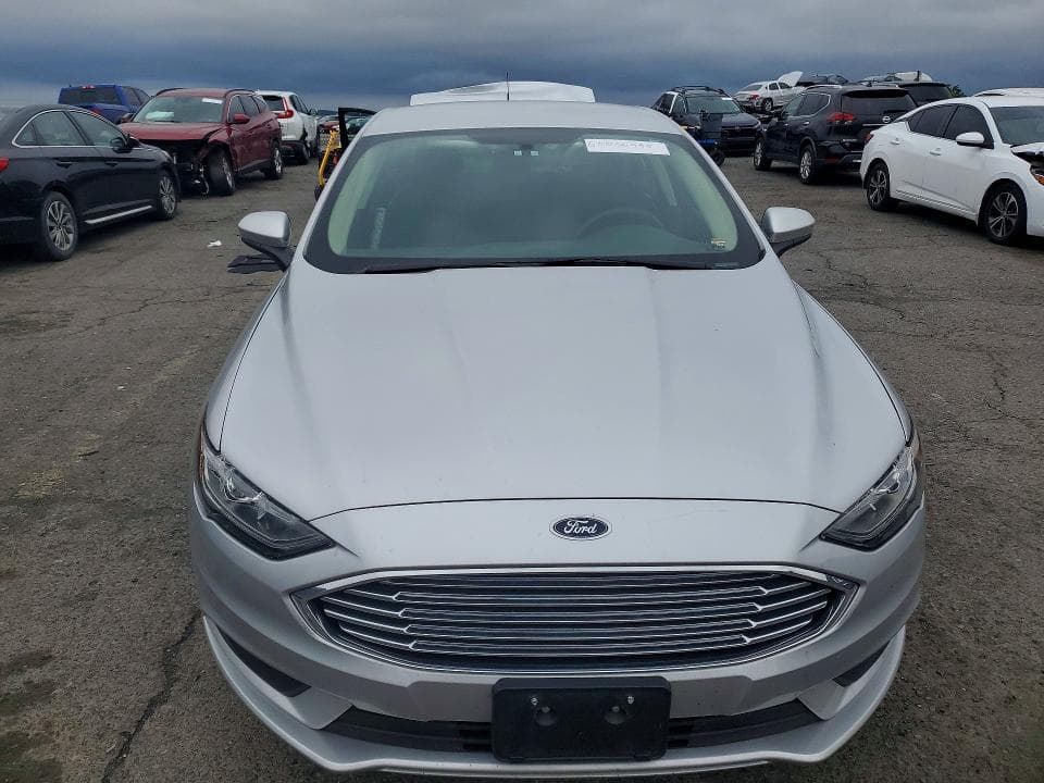 2017 FORD FUSION SE 5