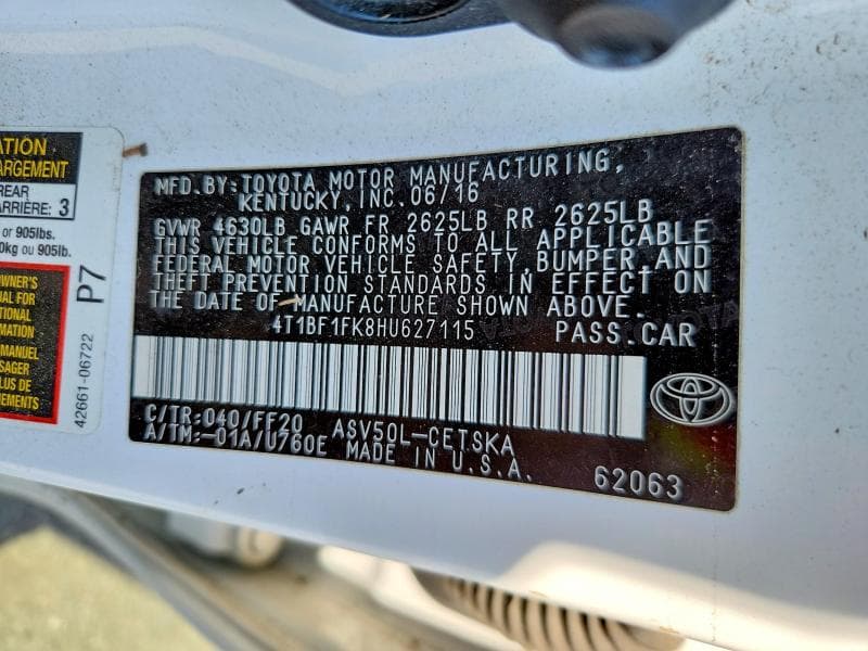 2017 TOYOTA CAMRY SE 12