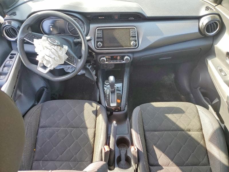 2019 NISSAN KICKS SV 8