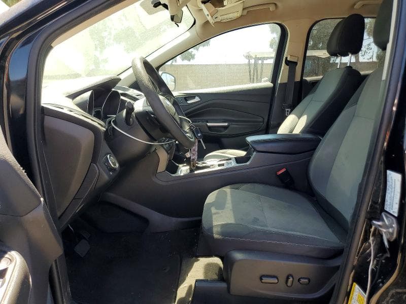 2017 FORD ESCAPE SE 7