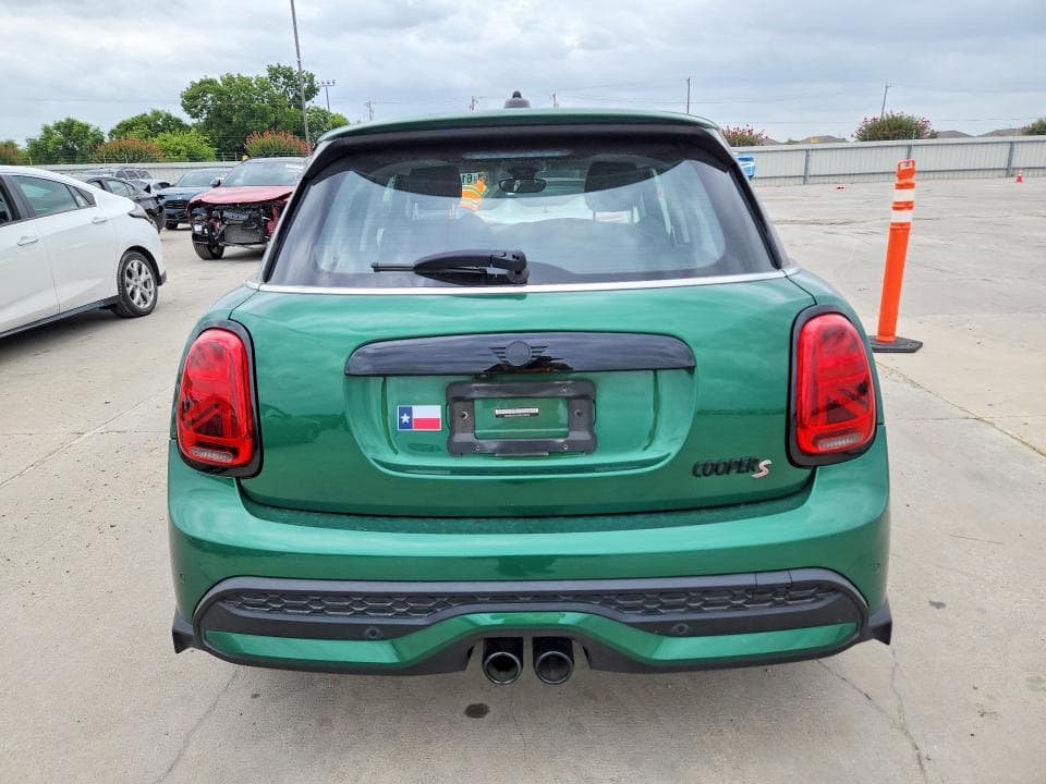 2024 MINI COOPER S 6